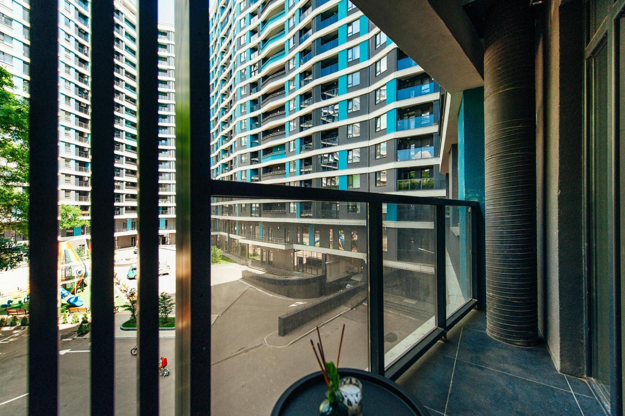 Luxury Oasis Flat Apartamento Chisinau Exterior foto