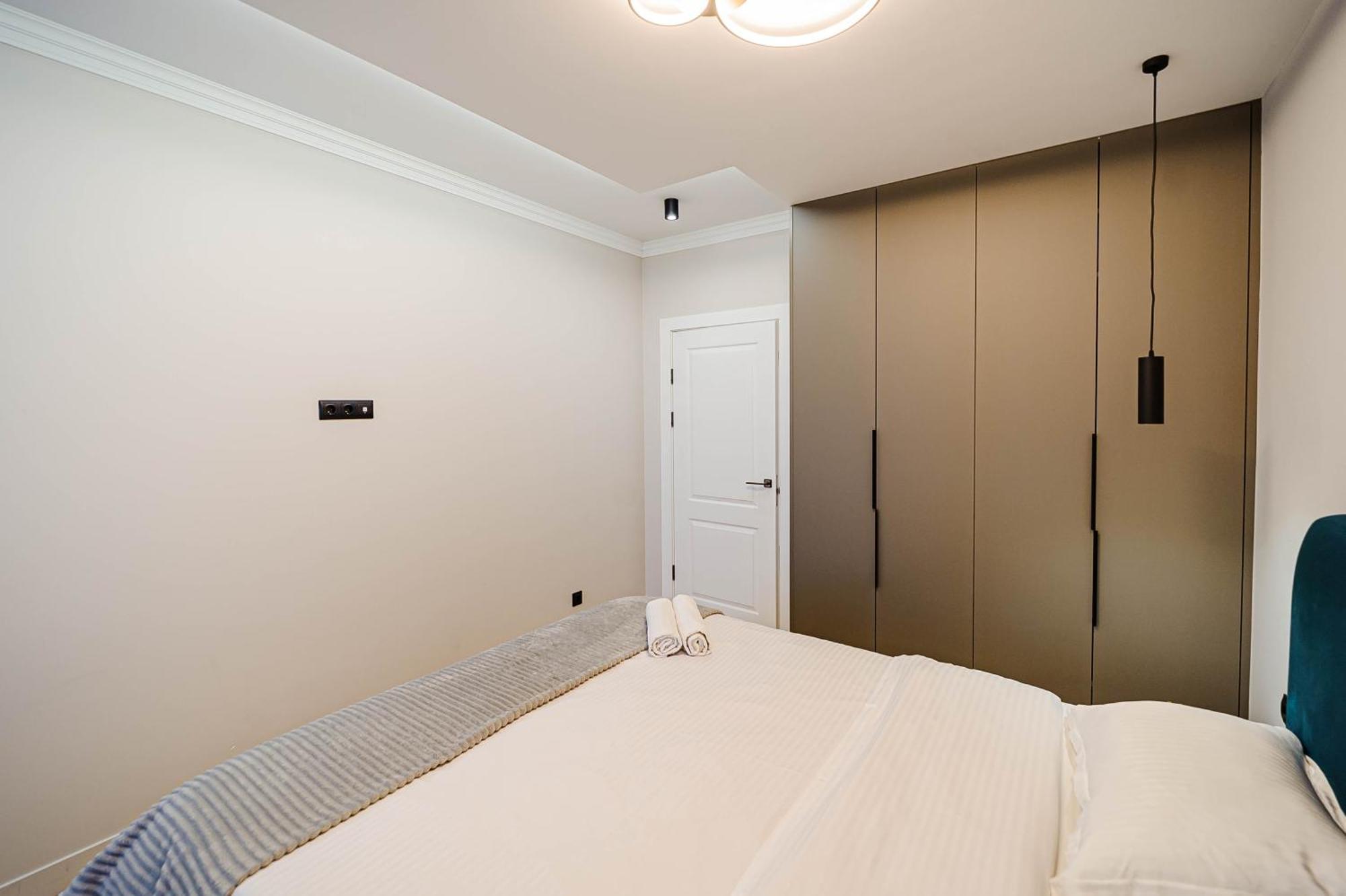 Luxury Oasis Flat Apartamento Chisinau Exterior foto